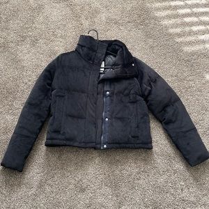 Women’s Abercrombie Mini Puffer Jacket (SIZE M - Worn Once)